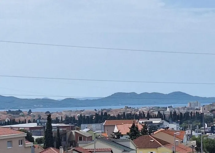 Διαμέρισμα Lu *